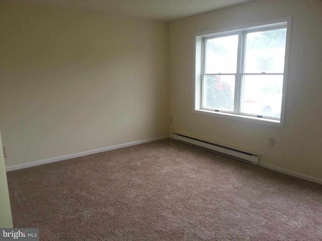650 South Cedar Street Lititz, PA 17543 - Photo 3 of 9