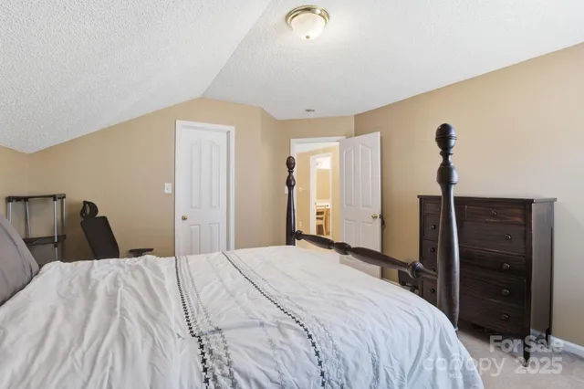 $375,000 | 3820 Sipes Lane, Charlotte, NC 28269