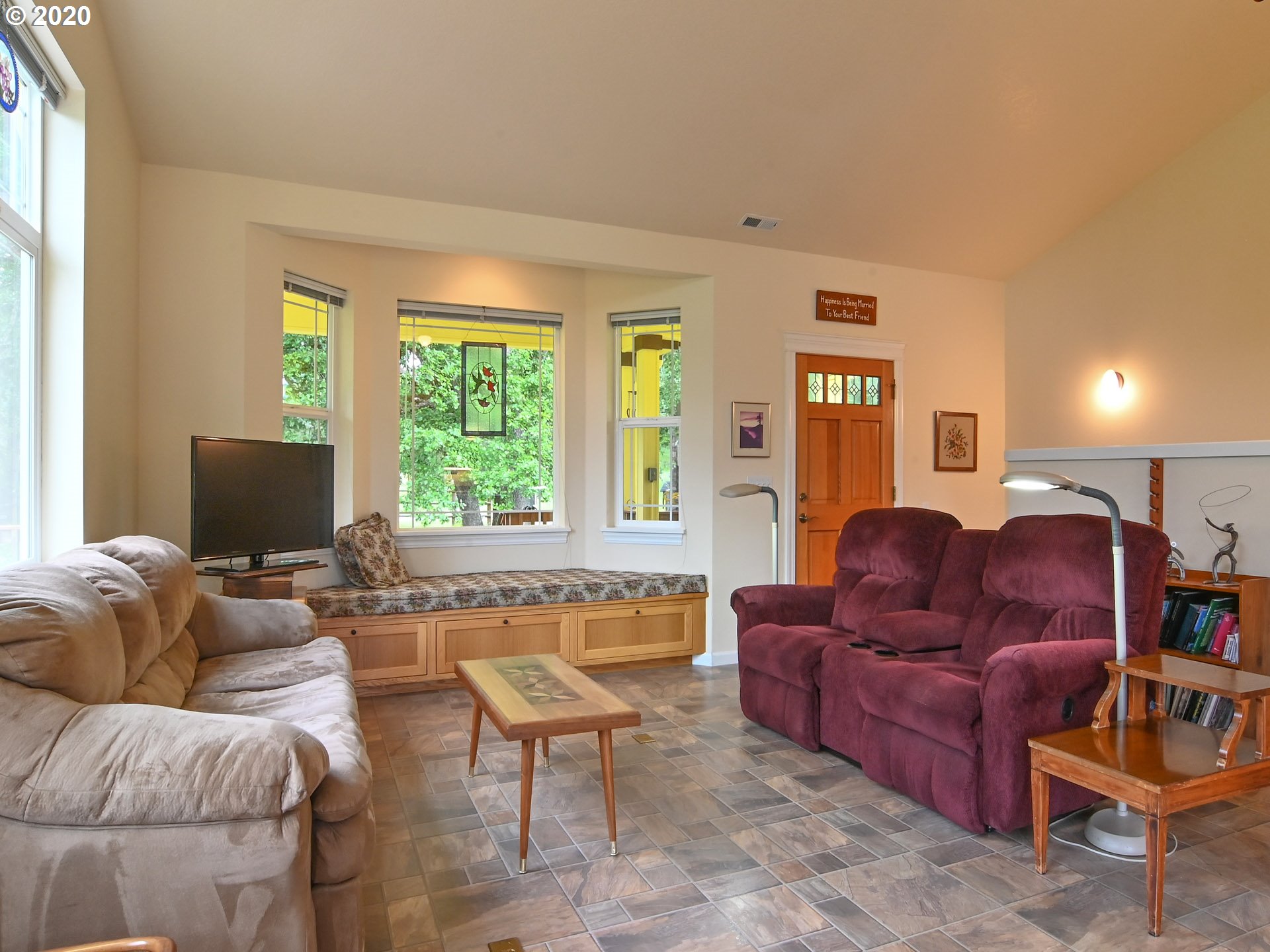 86335 Sanford Road Eugene, OR 97402 - Photo 13 of 30 Gallery Image 13