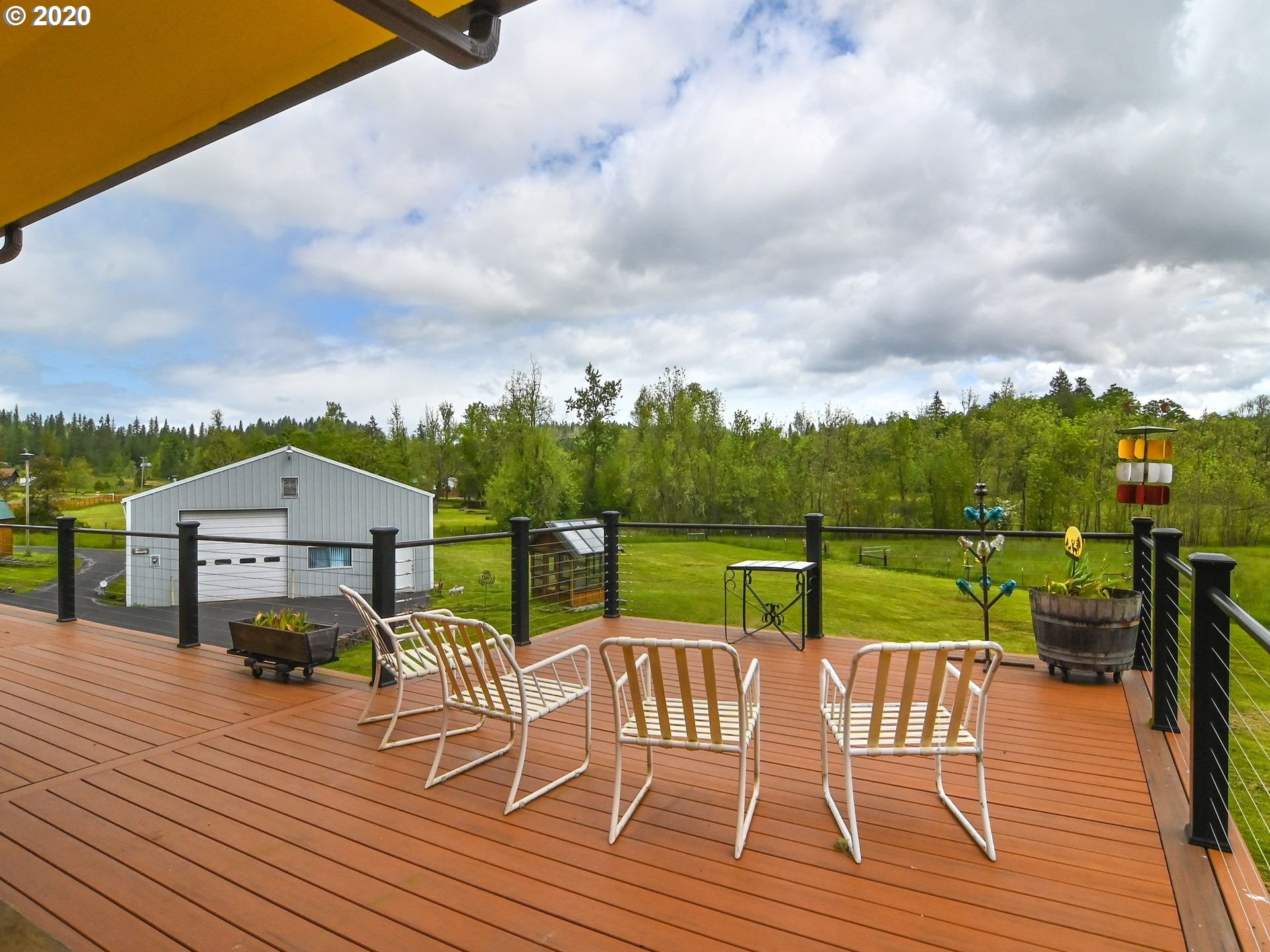 86335 Sanford Road Eugene, OR 97402 - Photo 9 of 30 Gallery Image 9