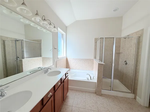 $1,995 | 233 Andele Way, Liberty Hill, TX 78642