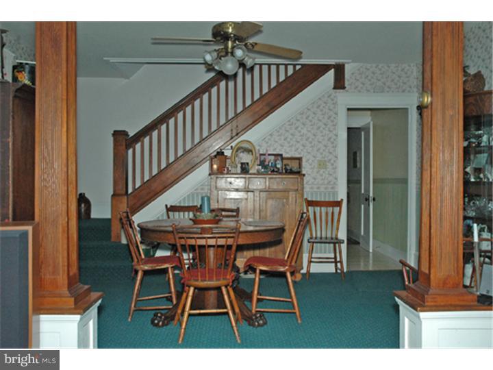 15150 Kutztown Road Kutztown, PA 19530 - Photo 3 of 17 Dining Room