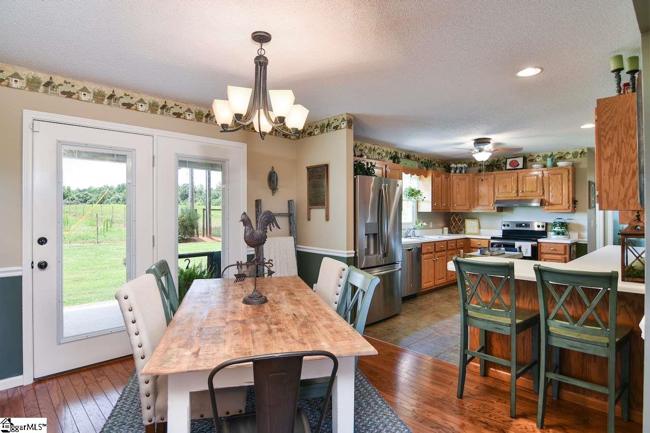 1130 Zion School Road Easley, SC 29642 - Photo 22 of 30