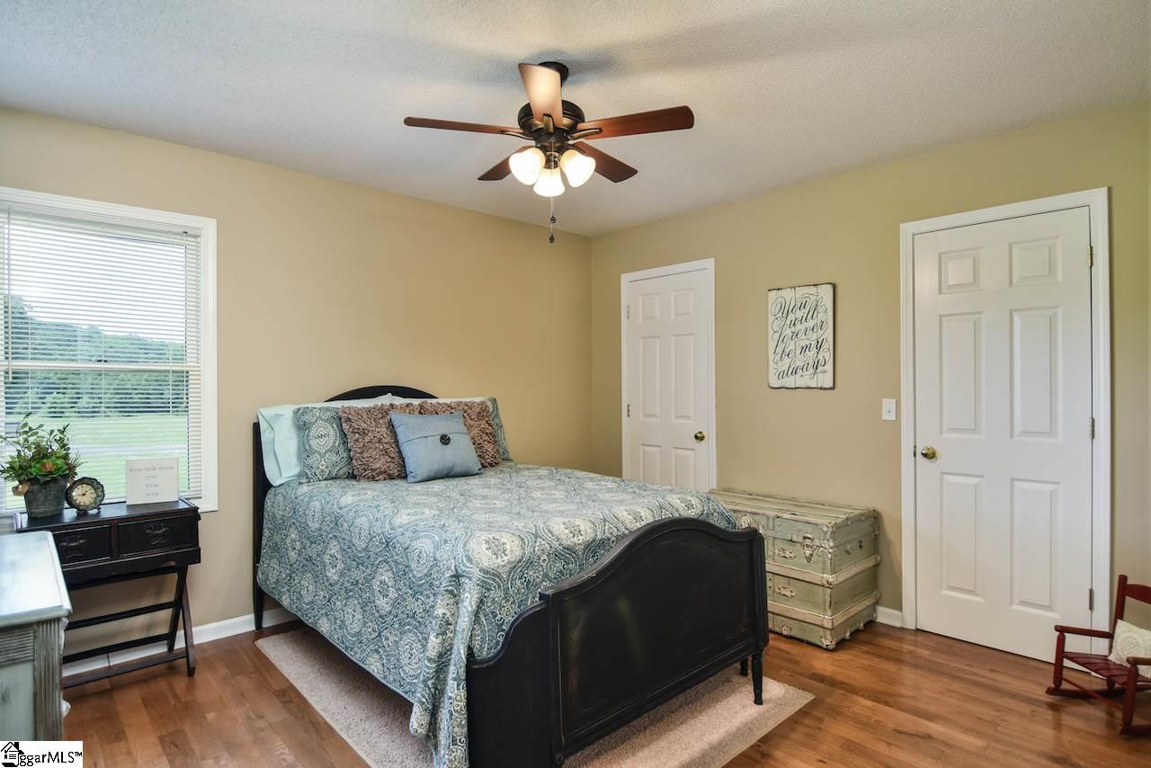 1130 Zion School Road Easley, SC 29642 - Photo 26 of 30