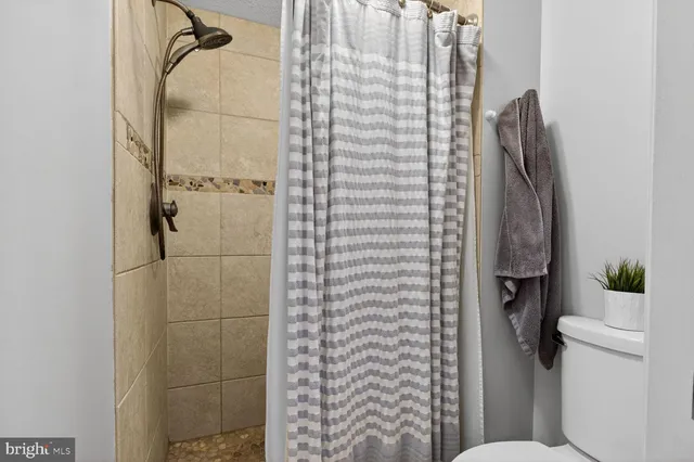 $675,000 | 6221 Free Stone Court, Columbia, MD 21045