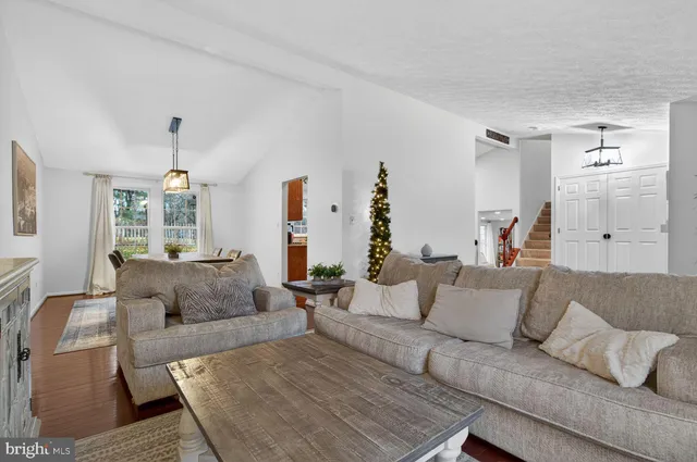 $675,000 | 6221 Free Stone Court, Columbia, MD 21045