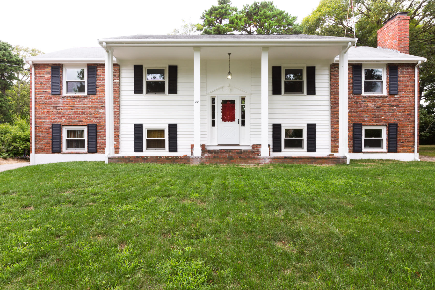 72 Bay Road Harwich, MA 02645 - Photo 1 of 24 Front view of 72 Bay Road
