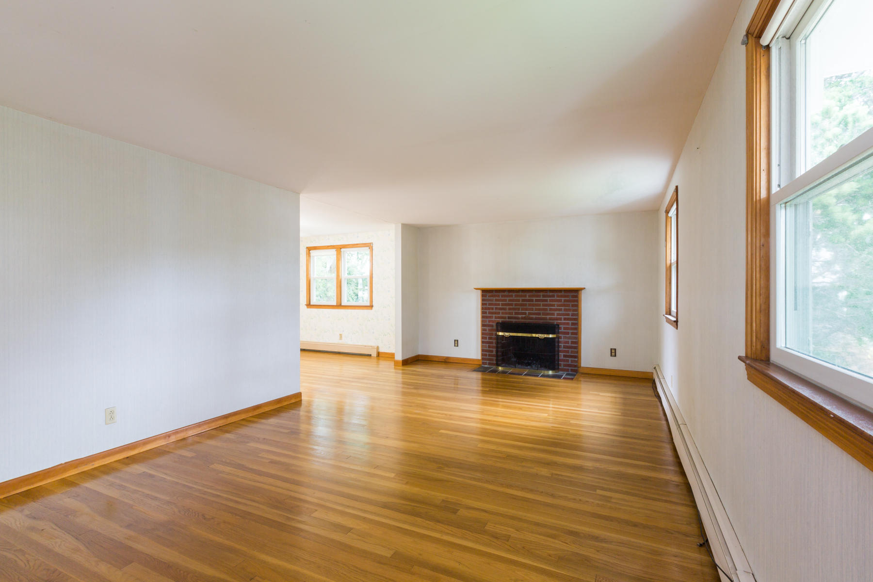 72 Bay Road Harwich, MA 02645 - Photo 4 of 24 Living area