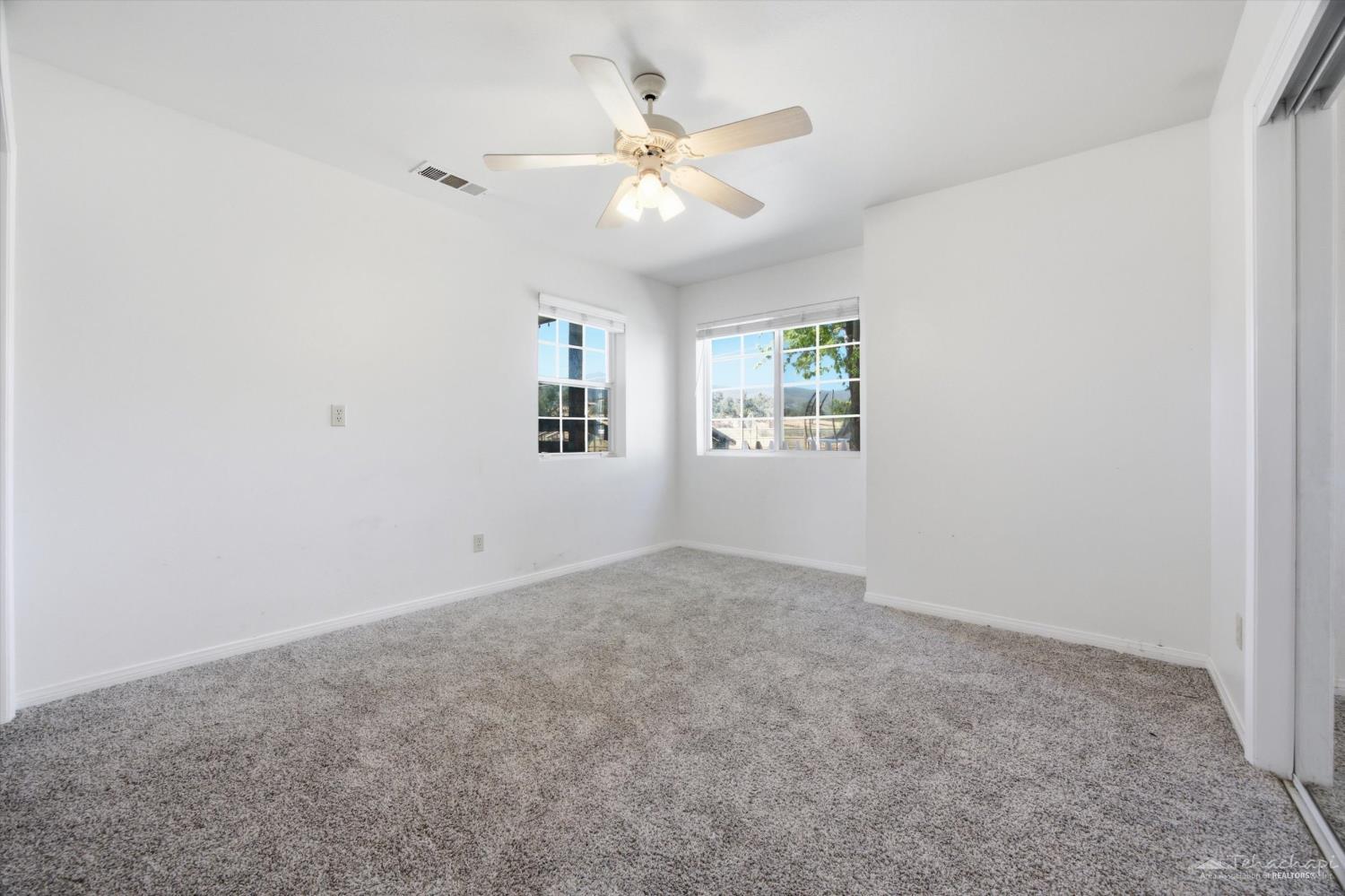 21801 Old Town Road Tehachapi, CA 93561 - Photo 16 of 38 Gallery Image 16