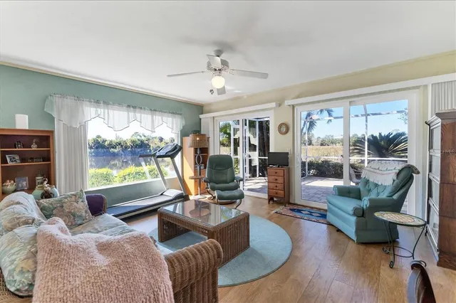 $389,000 | 1823 Ashley Drive, Venice, FL 34292