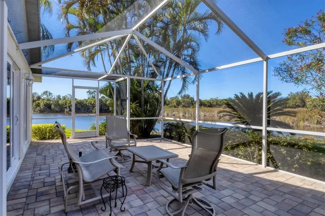 $389,000 | 1823 Ashley Drive, Venice, FL 34292