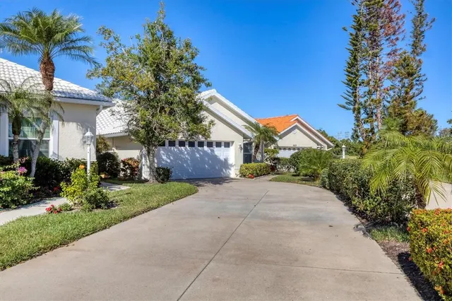 $389,000 | 1823 Ashley Drive, Venice, FL 34292