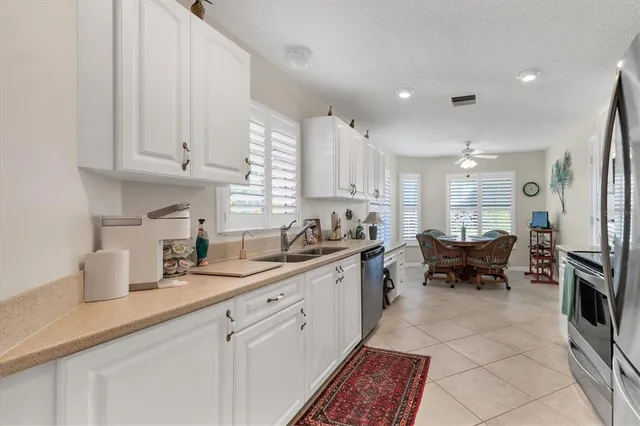 $389,000 | 1823 Ashley Drive, Venice, FL 34292