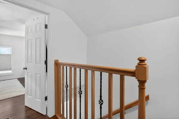 $259,900 | 2090 Lake View Drive, Brooklyn, MI 49230