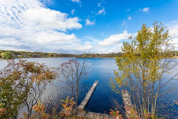 $259,900 | 2090 Lake View Drive, Brooklyn, MI 49230