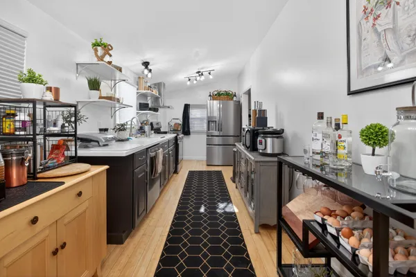 $259,900 | 2090 Lake View Drive, Brooklyn, MI 49230