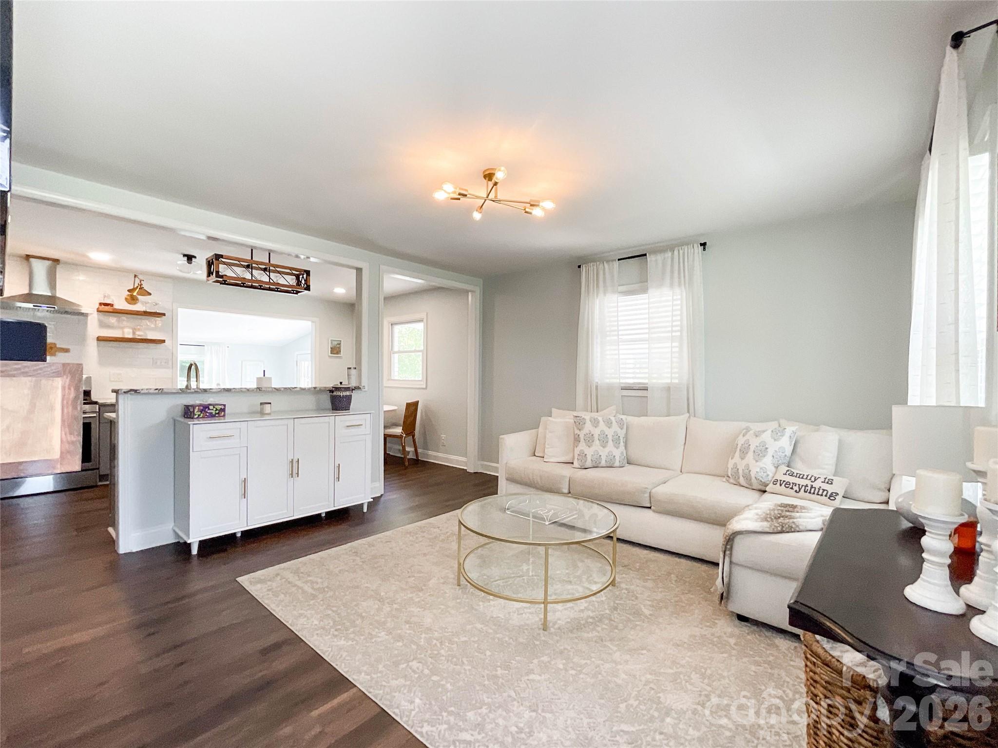 3827 Topsfield Road Charlotte, NC 28211 - Photo 7 of 48 Gallery Image 7