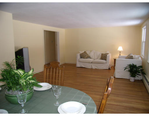 33 Simon Hill Road Norwell, MA 02061 - Photo 4 of 6 Gallery Image 4