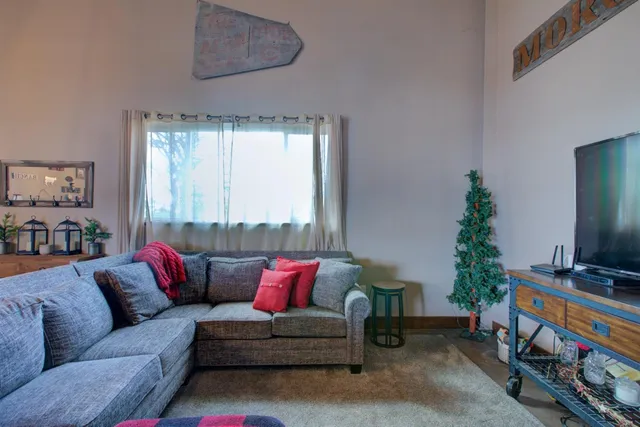 $990,000 | 2350 Old Highway, Catheys Valley, CA 95306