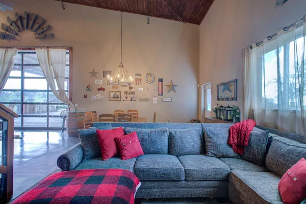 $990,000 | 2350 Old Highway, Catheys Valley, CA 95306