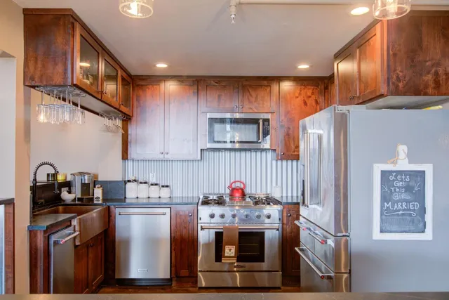 $990,000 | 2350 Old Highway, Catheys Valley, CA 95306