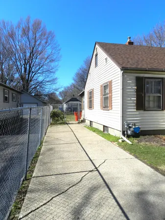 $119,900 | 380 North McCord Street, Benton Harbor, MI 49022