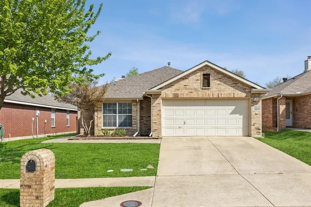 $2,100 | 9208 Norfolk Lane, McKinney, TX 75071