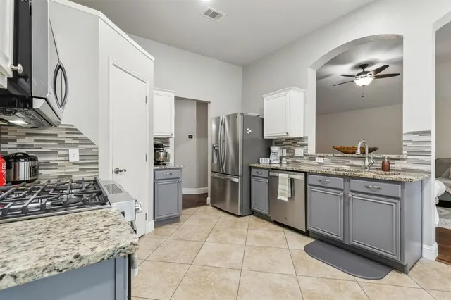 $2,100 | 9208 Norfolk Lane, McKinney, TX 75071