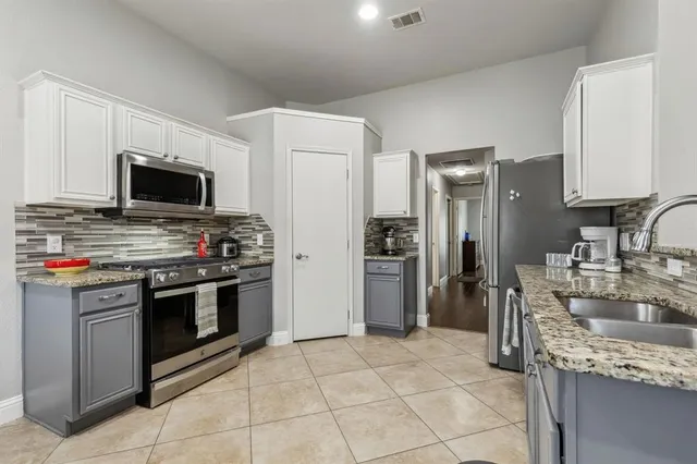 $2,100 | 9208 Norfolk Lane, McKinney, TX 75071