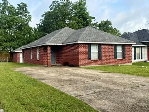 $1,650 | 1731 Mary Drive, Slidell, LA 70458