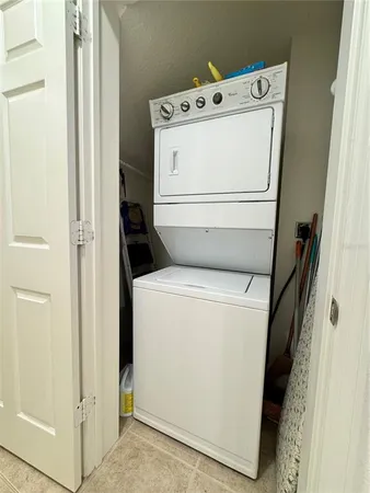 $2,300 | 7212 Hamilton Road, Unit 7212, Bradenton, FL 34209