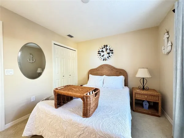 $2,300 | 7212 Hamilton Road, Unit 7212, Bradenton, FL 34209