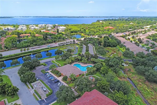 $2,300 | 7212 Hamilton Road, Unit 7212, Bradenton, FL 34209