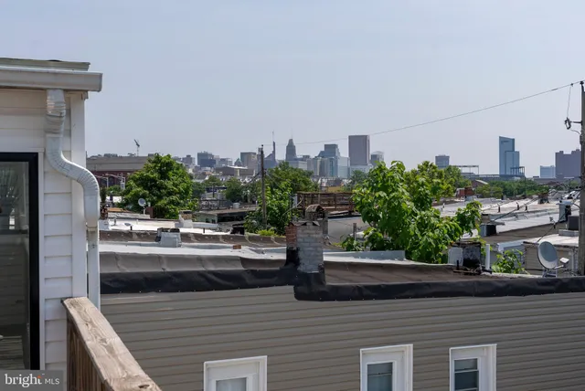 a view of a storage & utility room
