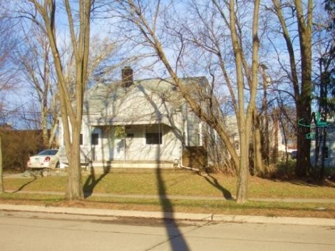 8035 Stephens Road Center Line, MI 48015 - Photo 2 of 12 174056-1.JPG