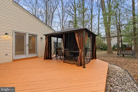 $999,000 | 419 Watts Branch Parkway, Potomac, MD 20854