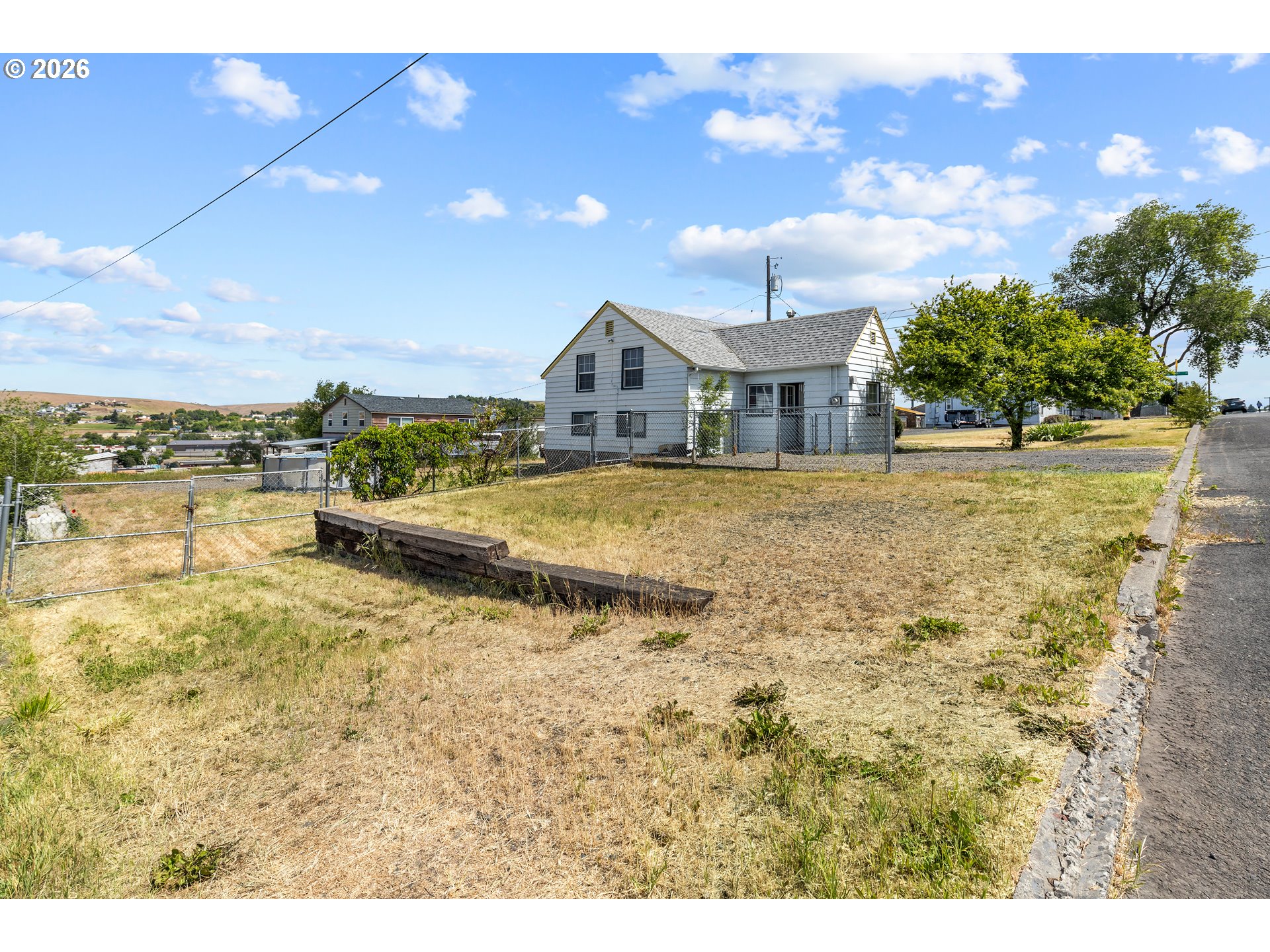 1901 Southwest Goodwin Avenue Pendleton, OR 97801 - Photo 27 of 35