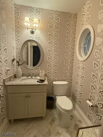 $2,275,000 | 5 Meadow Court, Madison, NJ 07940