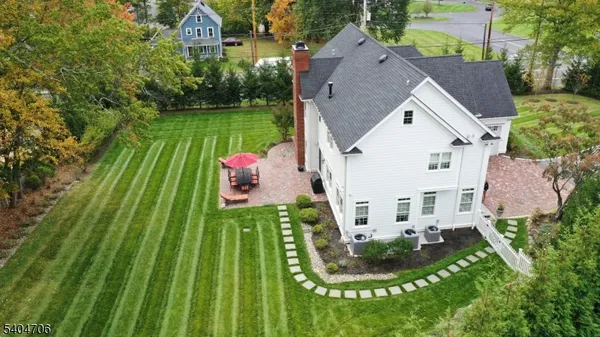 $2,275,000 | 5 Meadow Court, Madison, NJ 07940