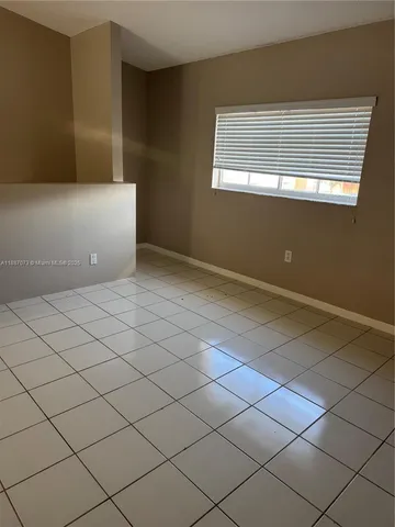 a view of utility room