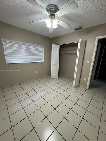 a view of a livingroom with entryway