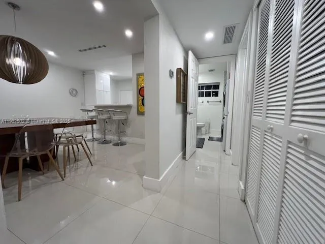 $2,900 | 1125 99th Street, Unit 12, Bay Harbor Islands, FL 33154