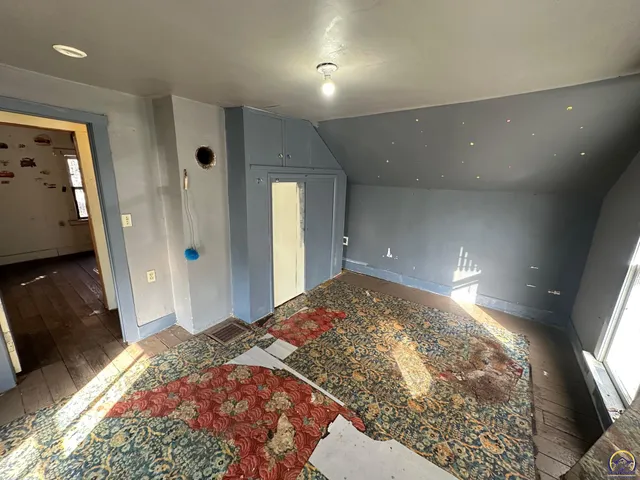 $55,000 | 45 South Arundel Street, Unit 41 S ARUNDEL ST, Emporia, KS 66801