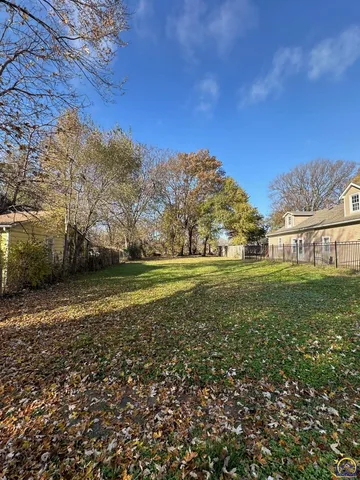 $55,000 | 45 South Arundel Street, Unit 41 S ARUNDEL ST, Emporia, KS 66801