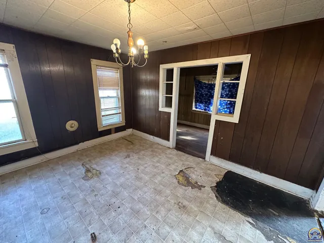 $55,000 | 45 South Arundel Street, Unit 41 S ARUNDEL ST, Emporia, KS 66801