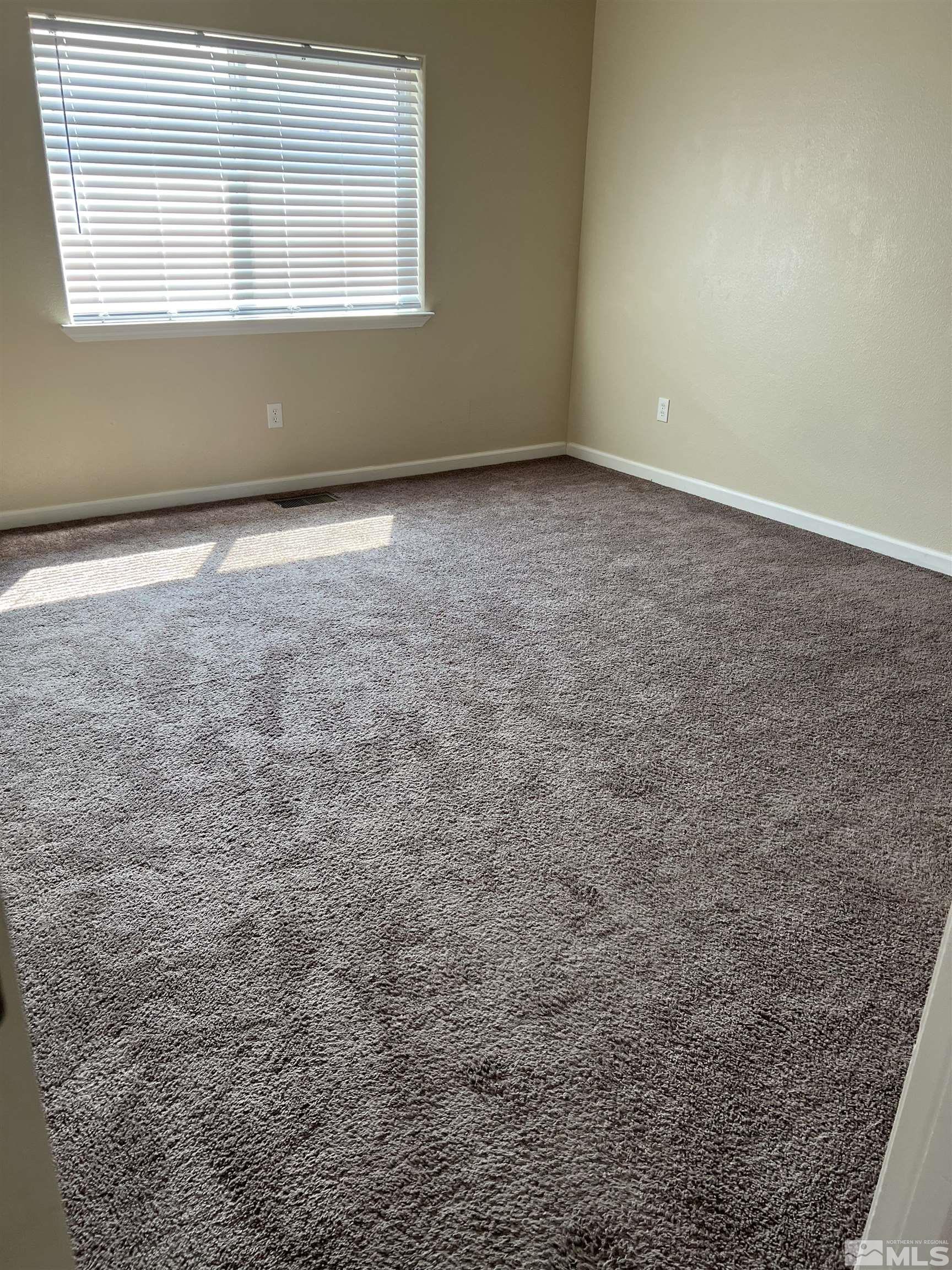 4551 Rutledge Street Fernley, NV 89408 - Photo 7 of 20 Photo 8