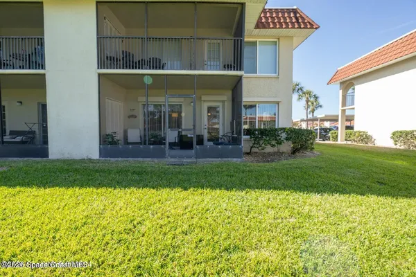$1,950 | 201 St Lucie Lane, Unit 201, Cocoa Beach, FL 32931