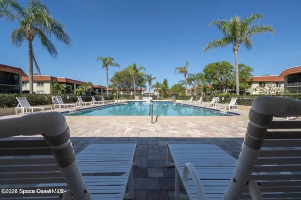 $1,950 | 201 St Lucie Lane, Unit 201, Cocoa Beach, FL 32931