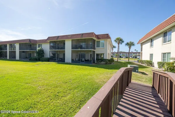 $1,950 | 201 St Lucie Lane, Unit 201, Cocoa Beach, FL 32931