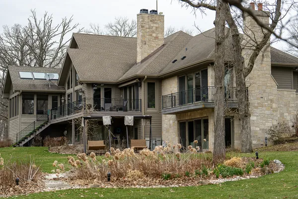 $2,200,000 | 8806 Whispering Pnes Trail, Woodstock, IL 60098